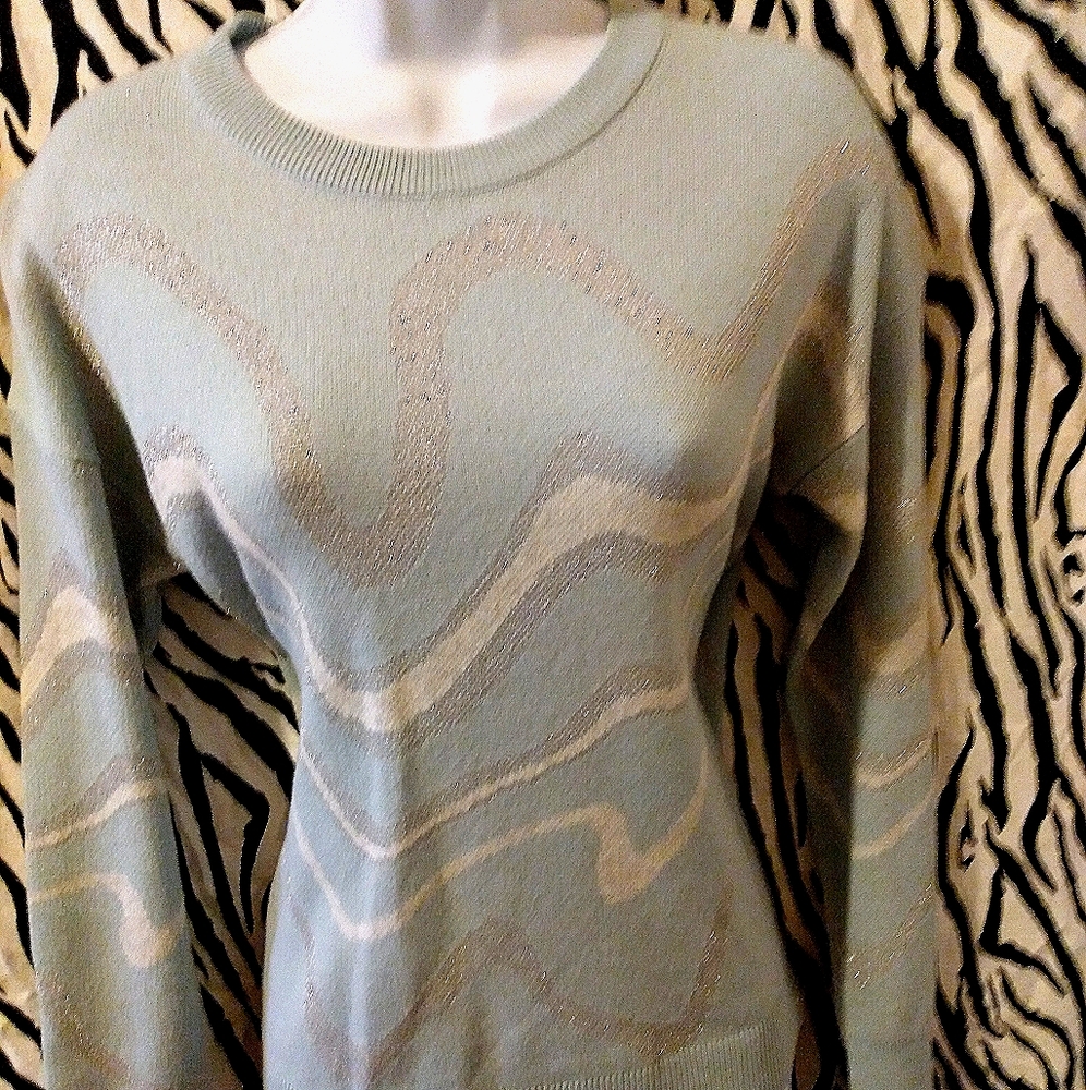 5/$25 Baby blue and metallic crop sweater